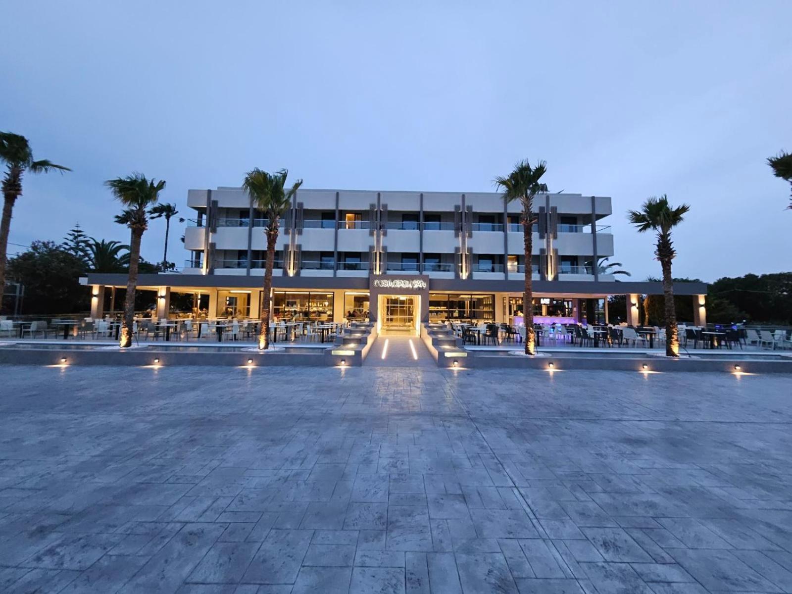 Cosmopolitan Hotel Exterior foto